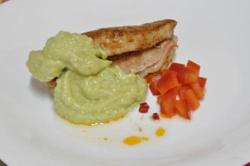 Vepřové plátky s avokádovým krémem  – Snadné recept z Usa kuchyně, hotový za 30 - 45 minut